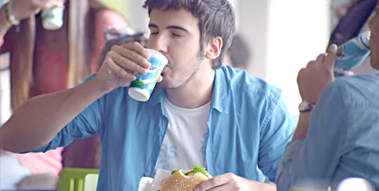 Yemek Yediğin An Gelsin Sütaş Ayran – Köfte-Patates Yemek Yediğin An Gelsin Sütaş Ayran – Köfte-Patates