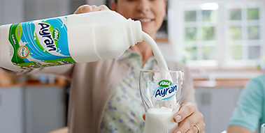 Her Yemeğin Yanında Çalkala Sütaş Ayran’ı